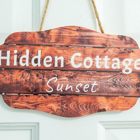 The Hidden Cottage Welches Hill Extérieur photo